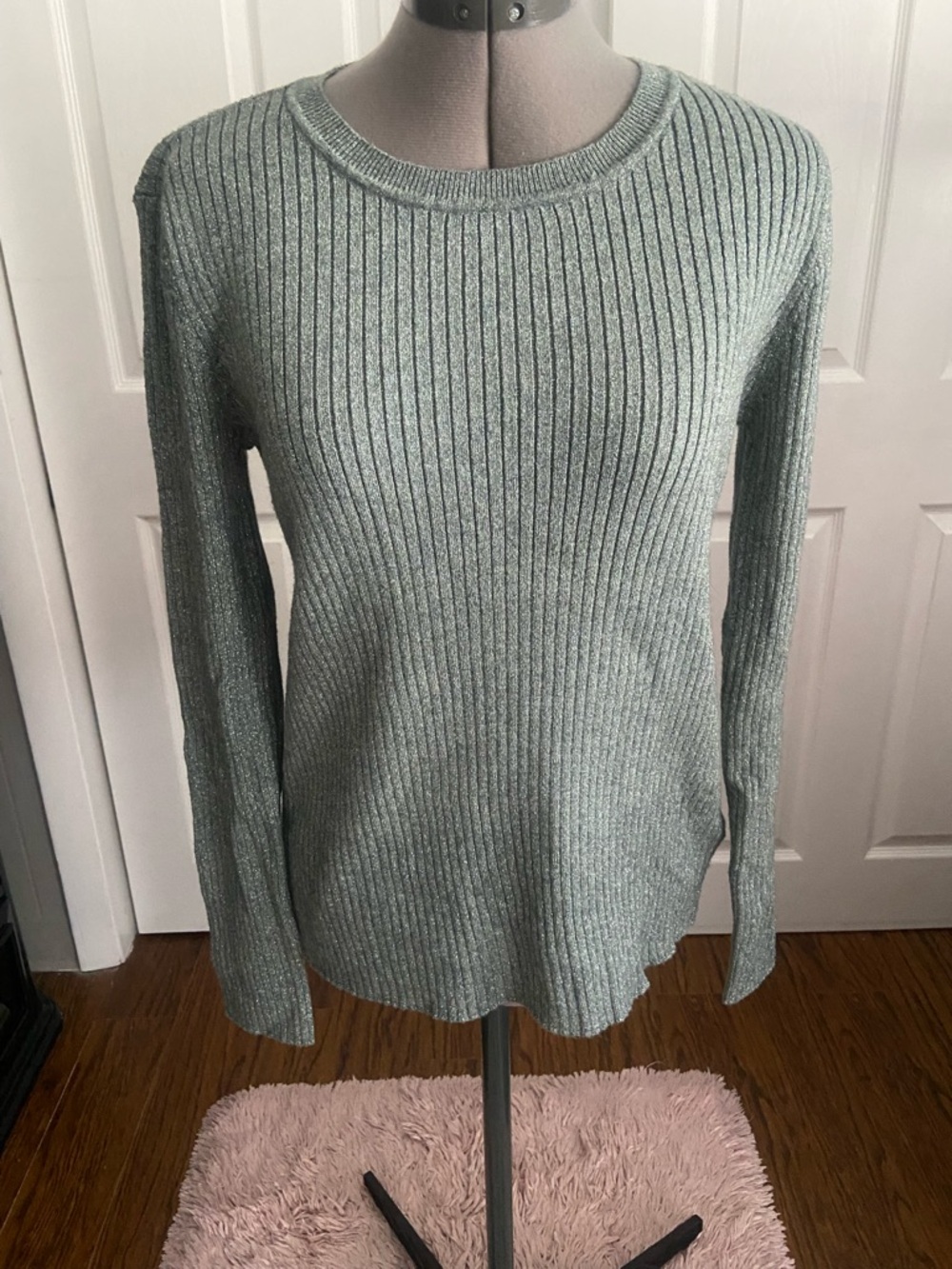 Nine West Light Sage Ribbed Crewneck Sweater